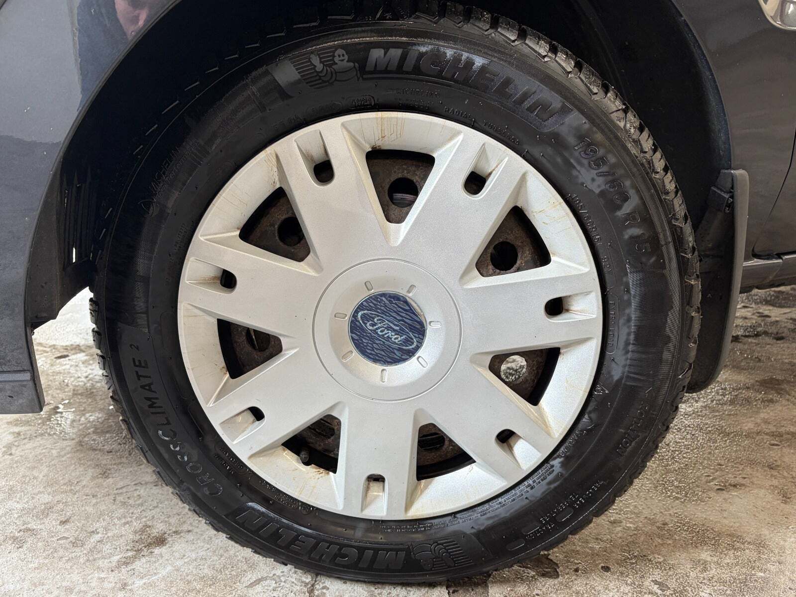 undefined Ford Fusion fra 2008