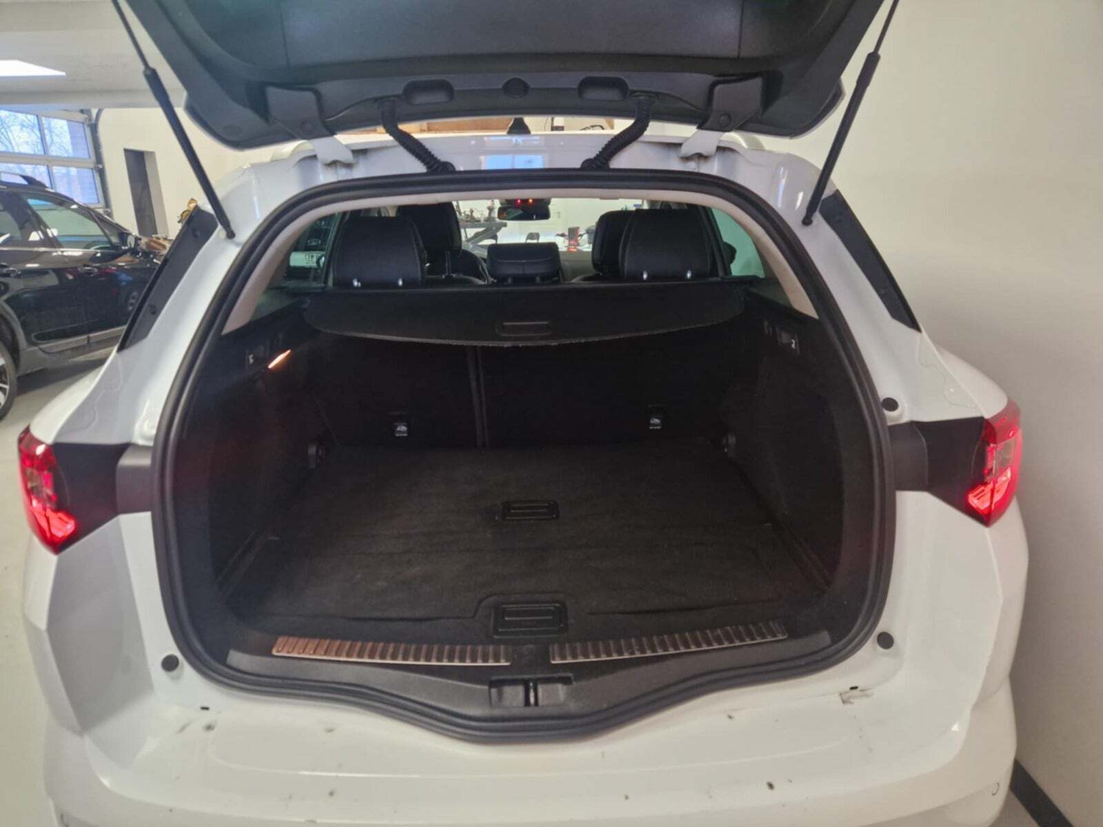 Renault Megane IV 1,2 TCe 130 Bose Edition Sport Tourer EDC