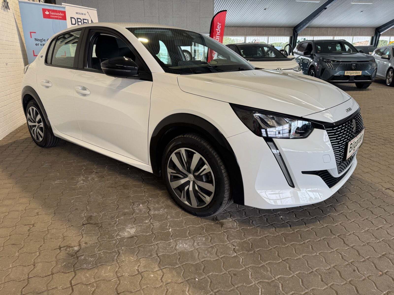 Peugeot e-208 50 Active