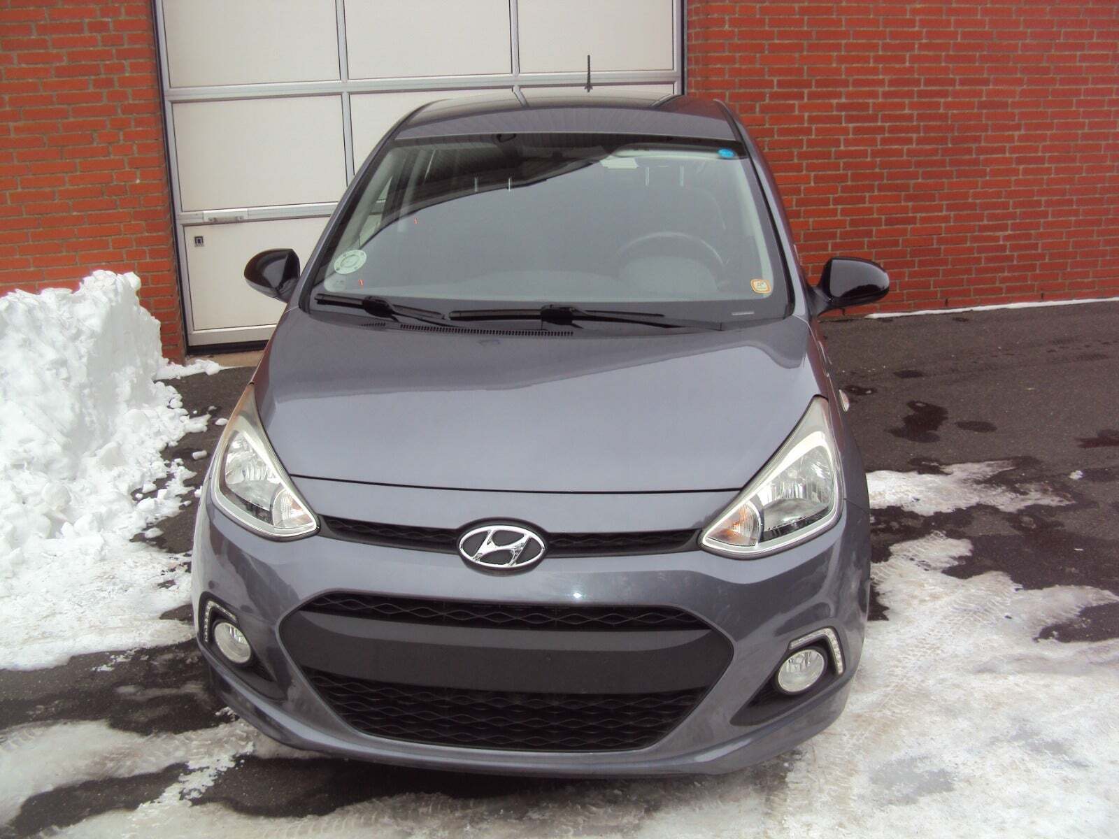 Hyundai i10 1,0 Black Line