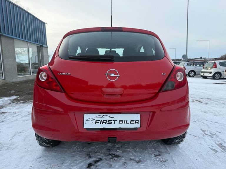 Opel Corsa 1,2 16V Cosmo