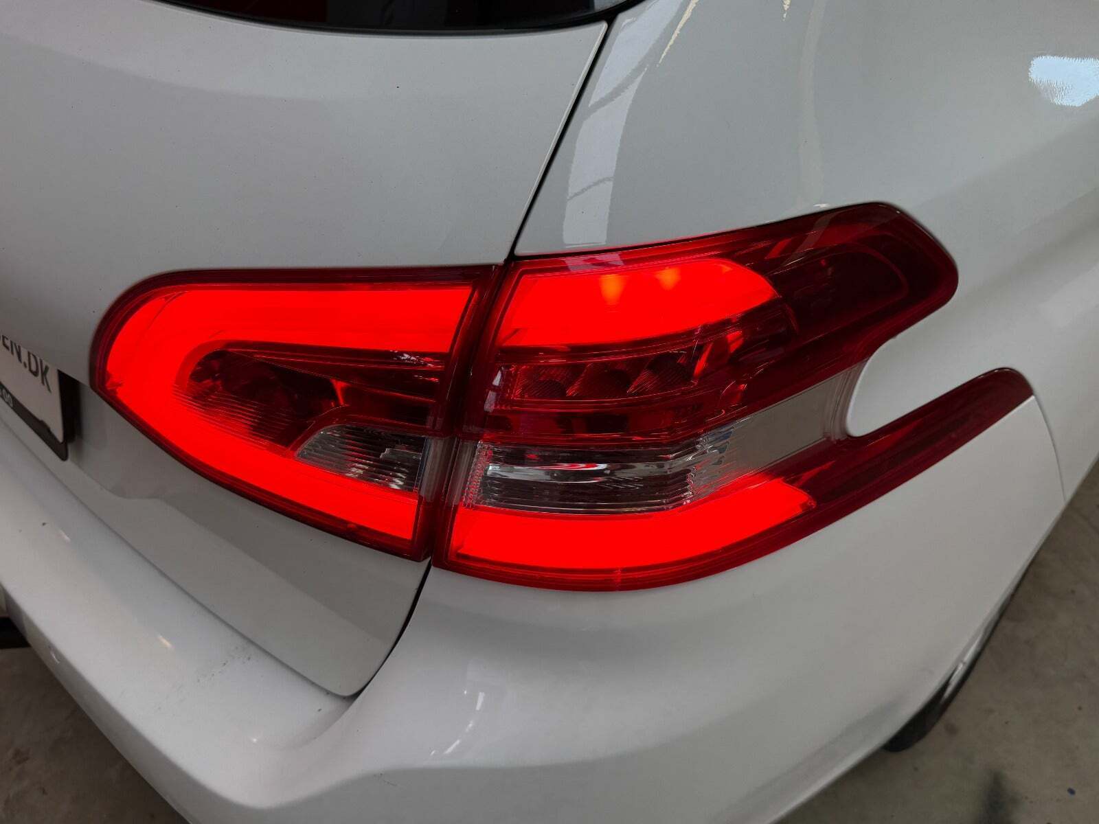 Peugeot 308 1,6 BlueHDi 120 Style Sky