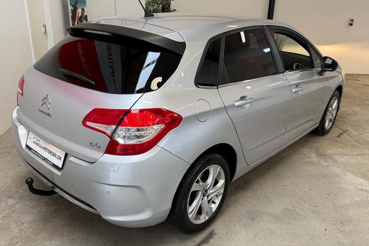 Sølv Citroën C4 fra 2015