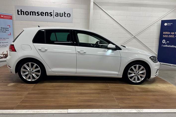 Hvid VW Golf VII fra 2018