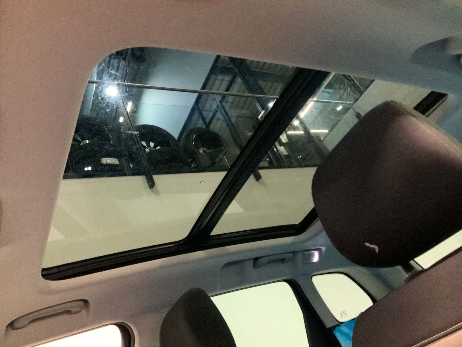 Grå Citroën C3 Aircross fra 2020