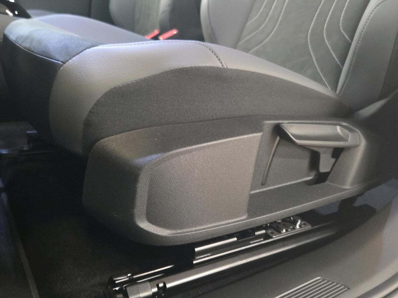 Hvid VW ID.4 fra 2026