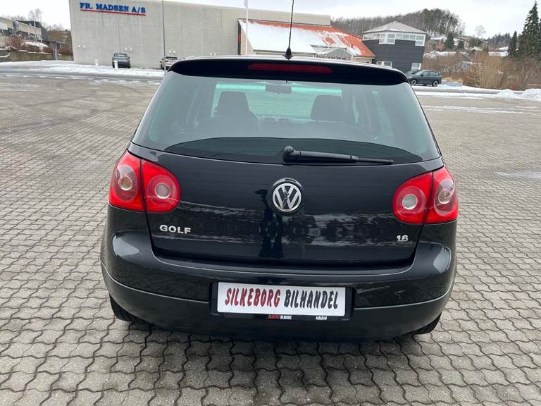 VW Golf V 1,6 GT Sport