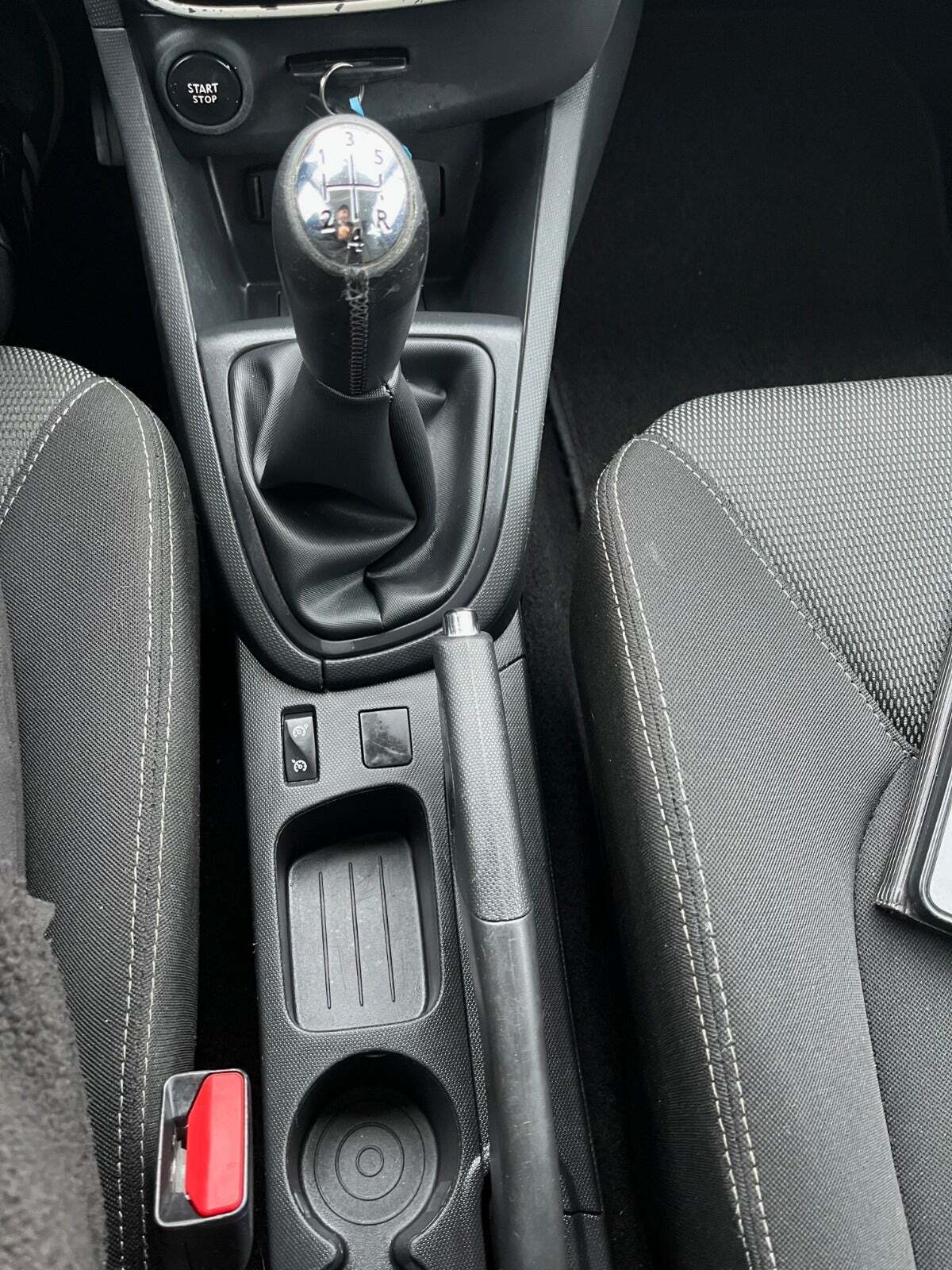 Hvid Renault Clio IV fra 2012