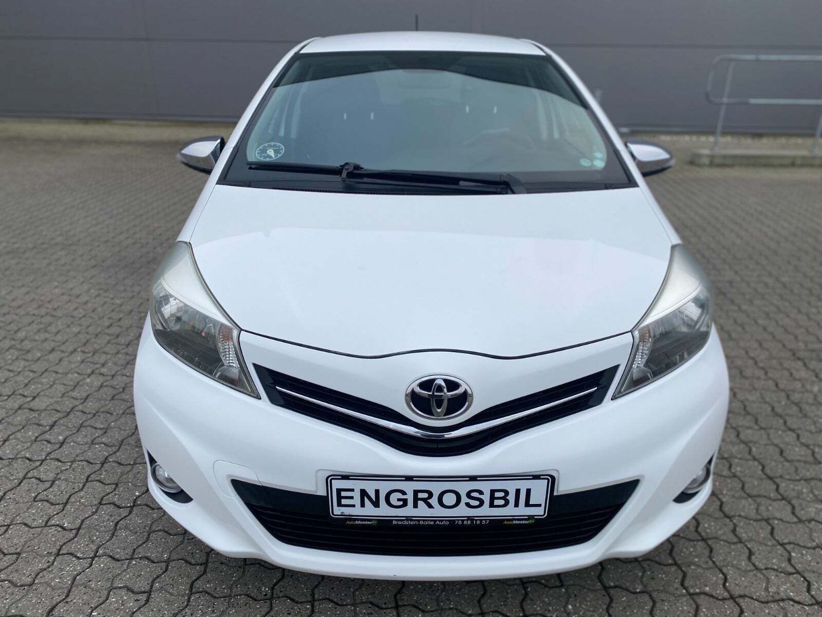 Toyota Yaris 1,0 VVT-i T2 Touch