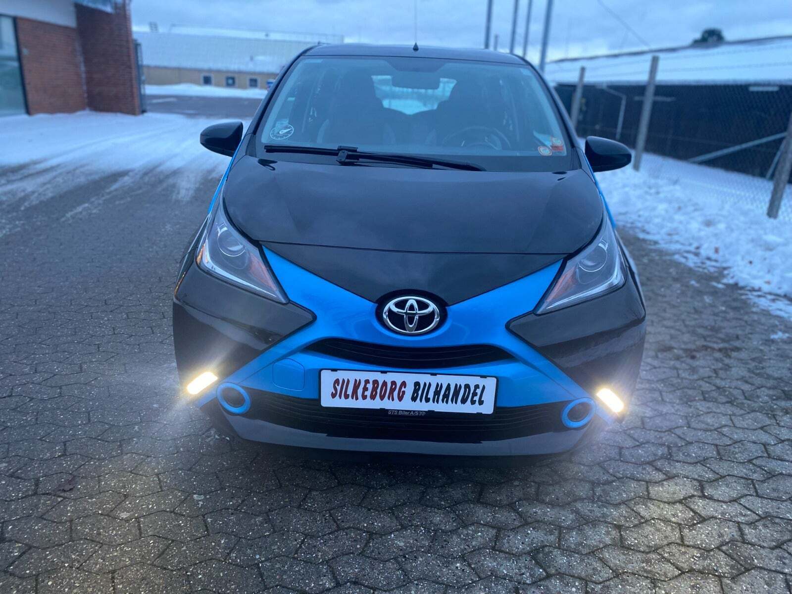 Toyota Aygo 1,0 VVT-i x-clusiv