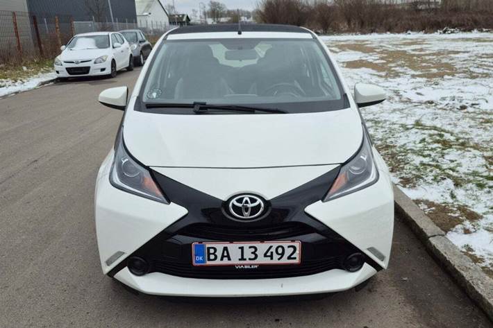 undefined Toyota Aygo fra 2015