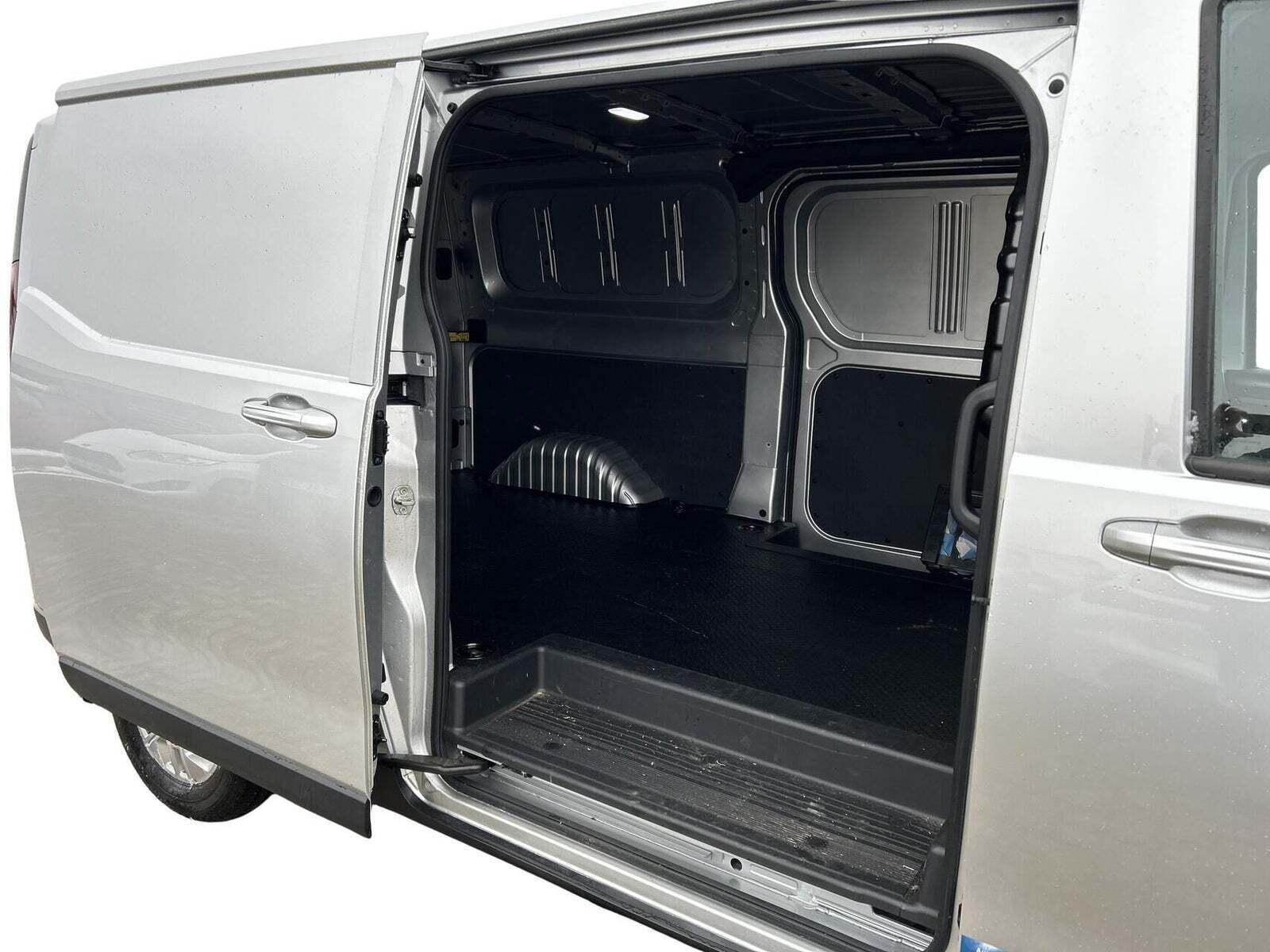 Maxus e-Deliver 7 88 L2H1 Kassevogn