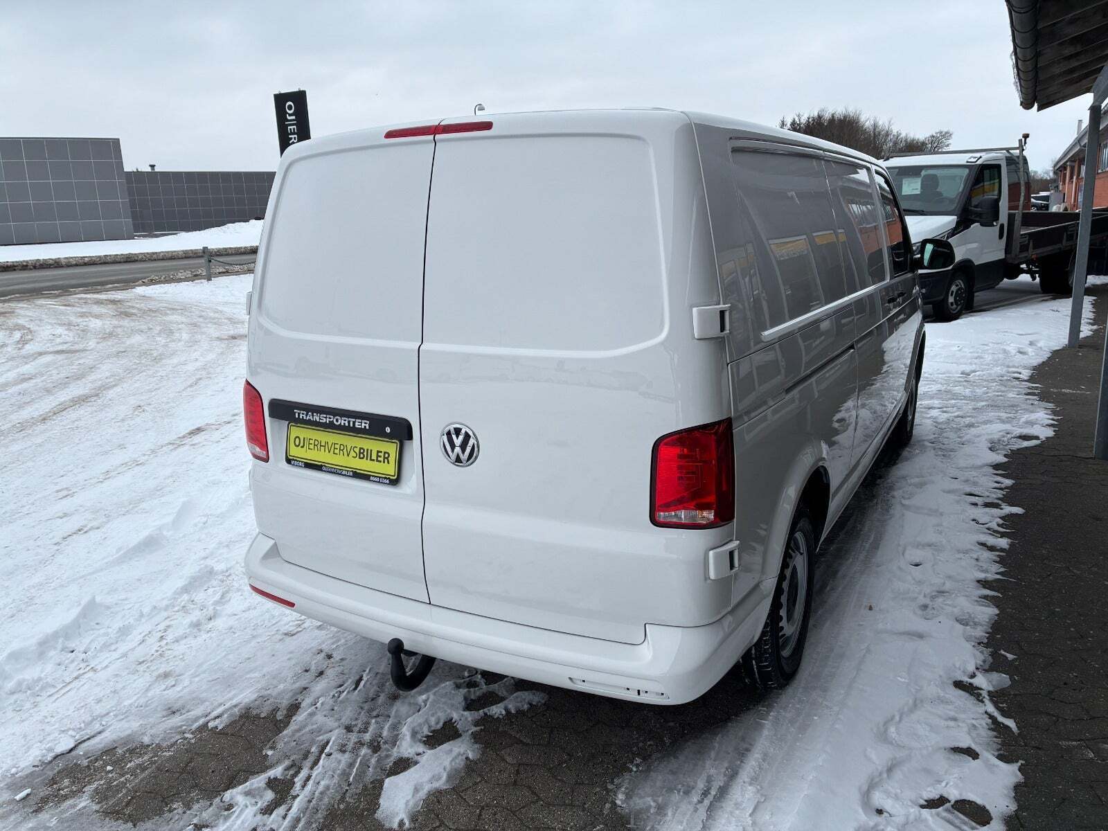 VW Transporter 2,0 TDi 150 Kassevogn DSG lang