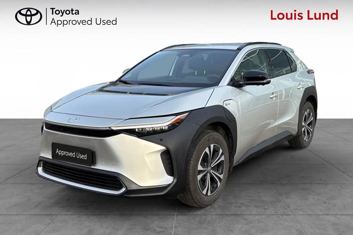 undefined Toyota BZ4X fra 2025 set udefra