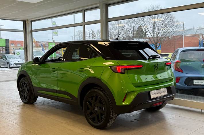 Grøn Opel Mokka-e fra 2024