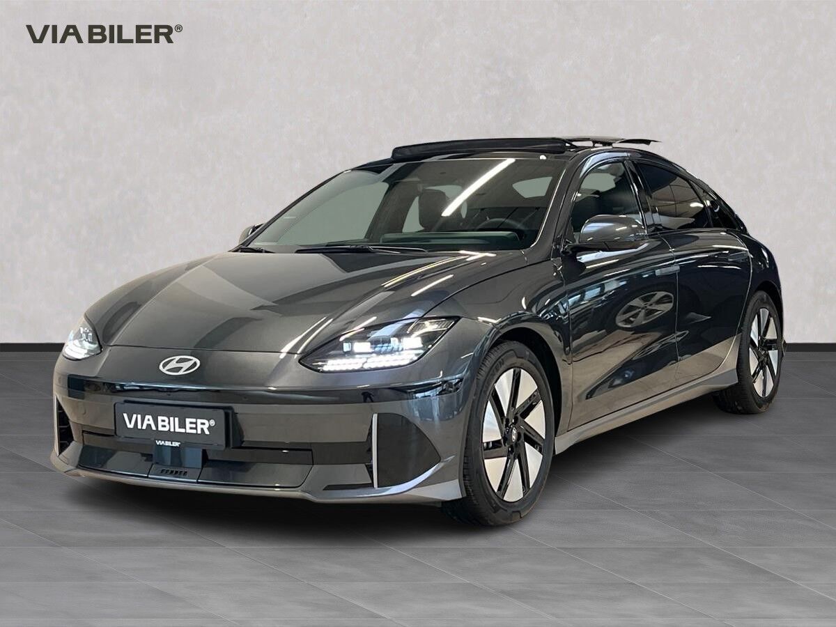 Grå Hyundai Ioniq 6 fra 2025