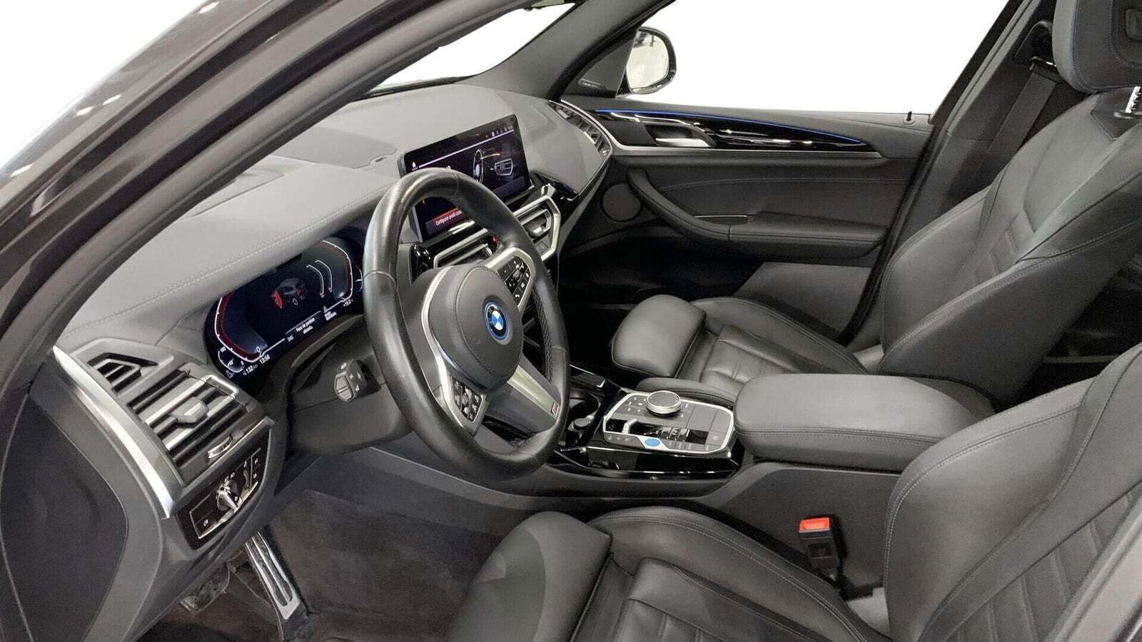 BMW iX3 Charged Plus M-Sport