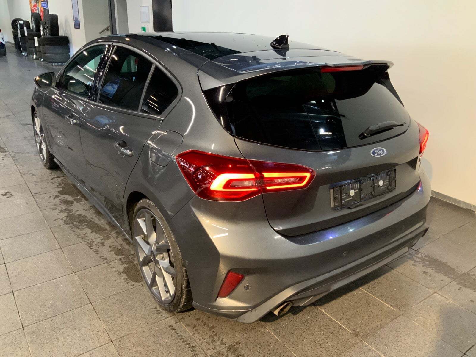 Ford Focus 2,3 EcoBoost ST-X aut.