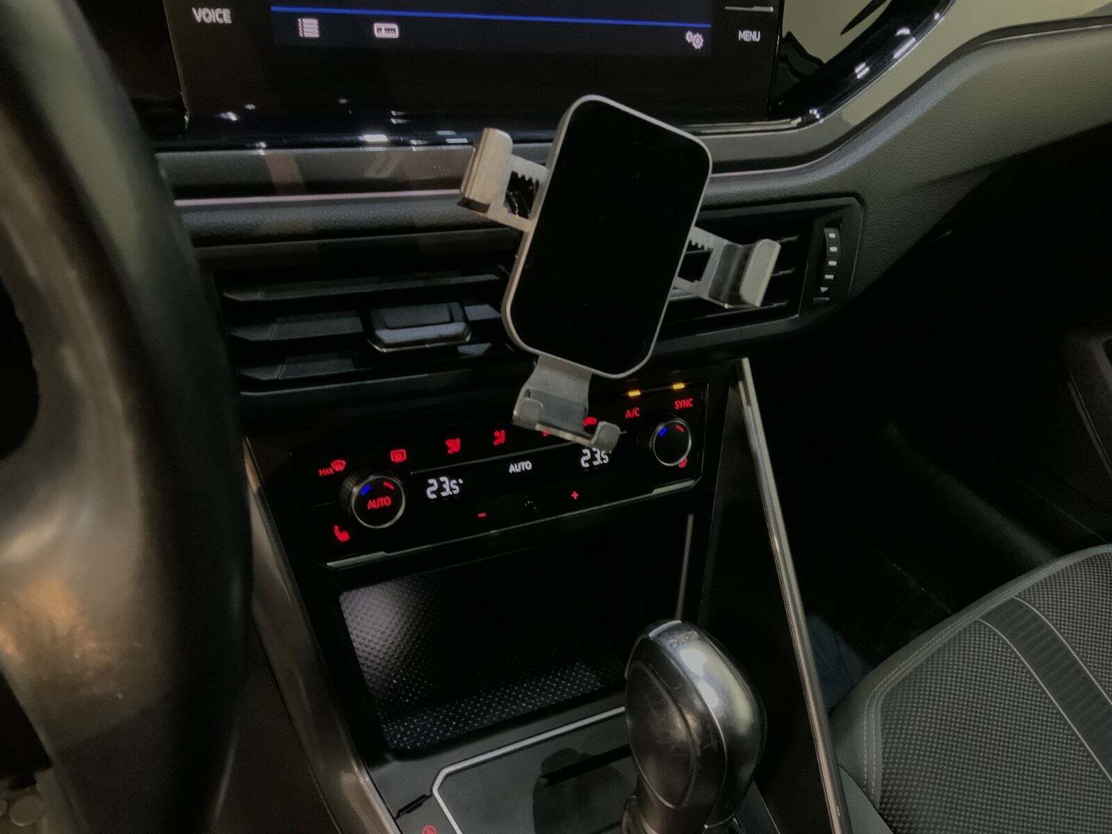 Orange VW Polo fra 2019