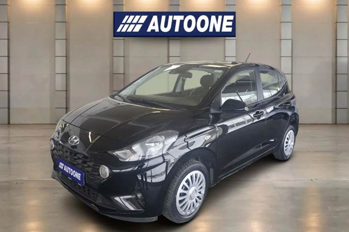 Sort Hyundai i10 fra 2022 set udefra