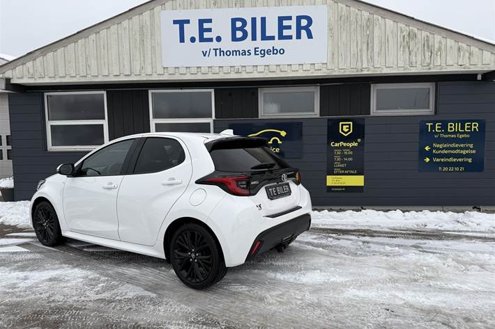 Hvid Toyota Yaris fra 2021