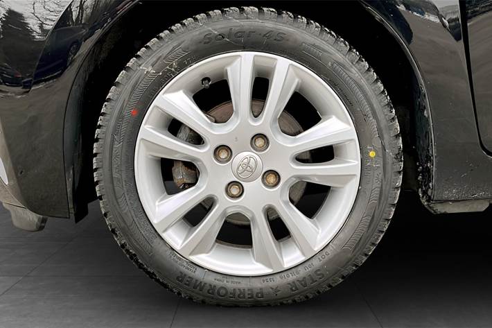 Sort Toyota Aygo fra 2018