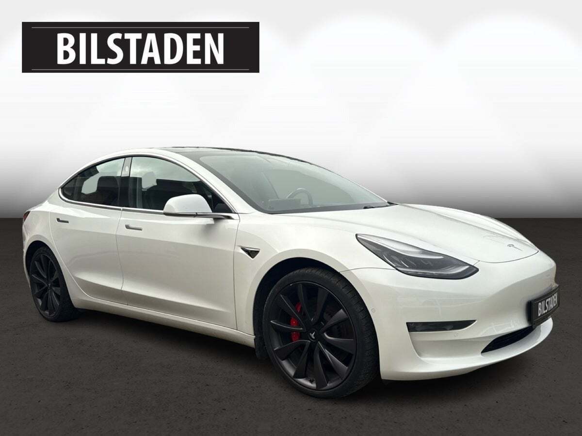 Tesla Model 3 Performance AWD