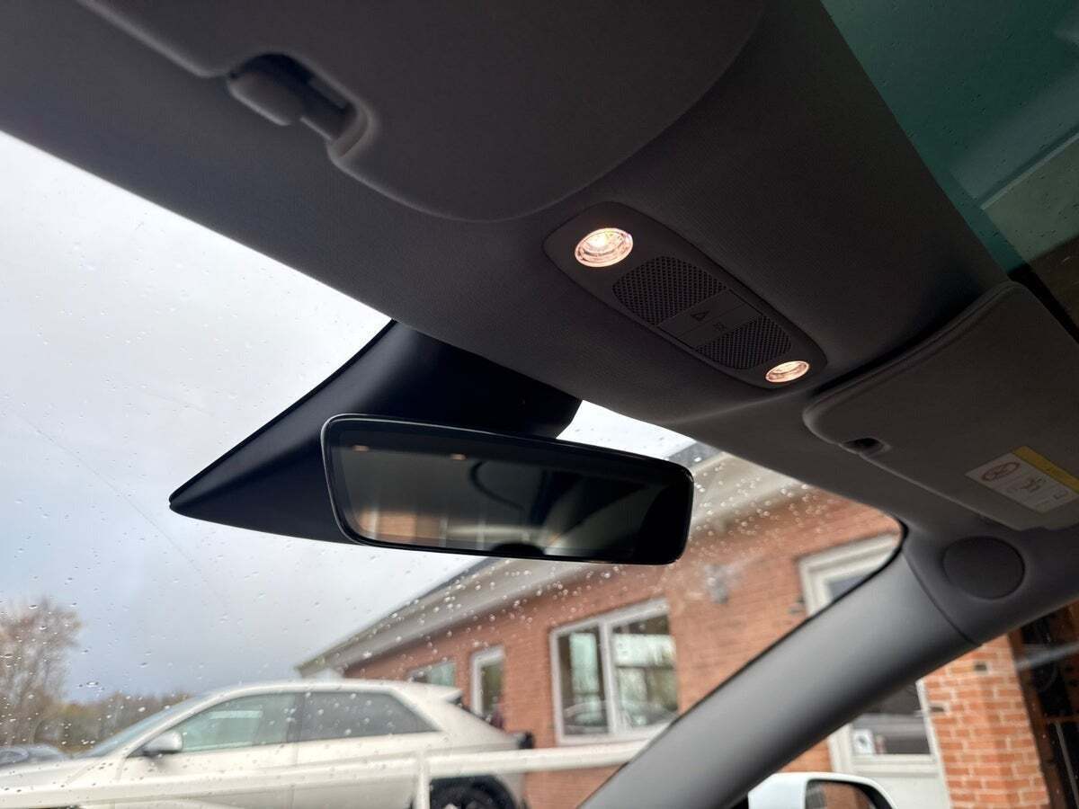 Hvid Tesla Model 3 fra 2020