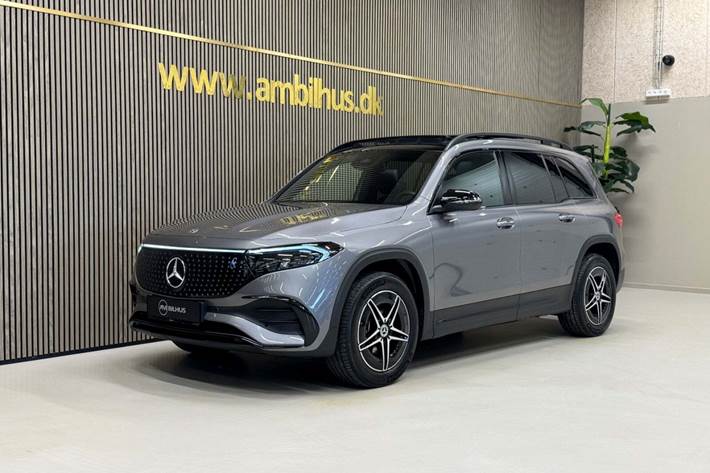 Grå Mercedes EQB250+ fra 2025 set udefra