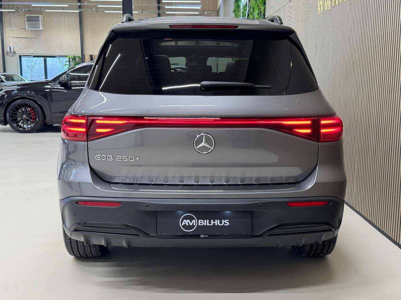 Mercedes EQB250+ AMG Premium 7prs