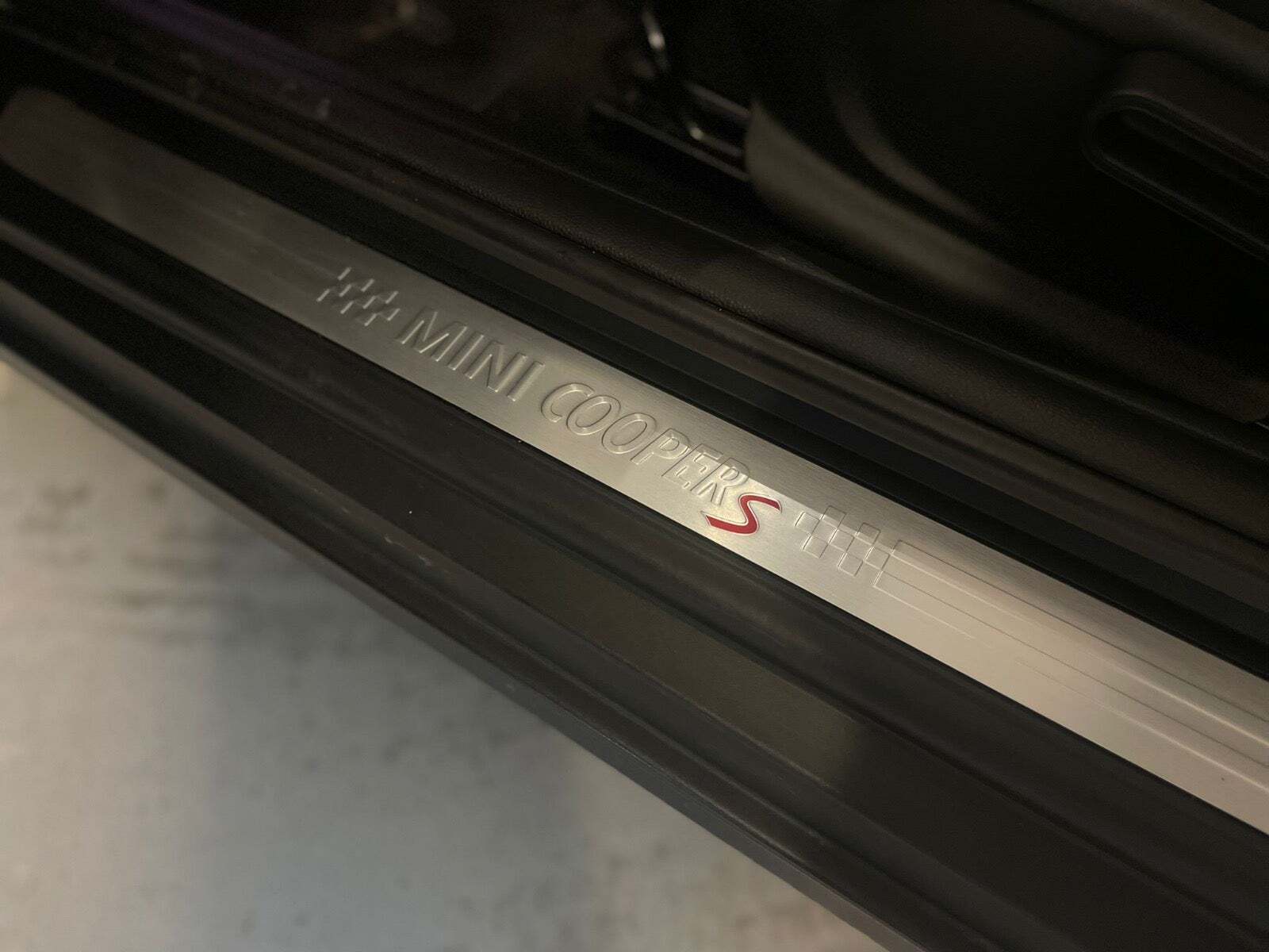 Sort Mini Cooper S fra 2019