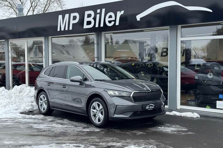 Grå Skoda Enyaq fra 2023