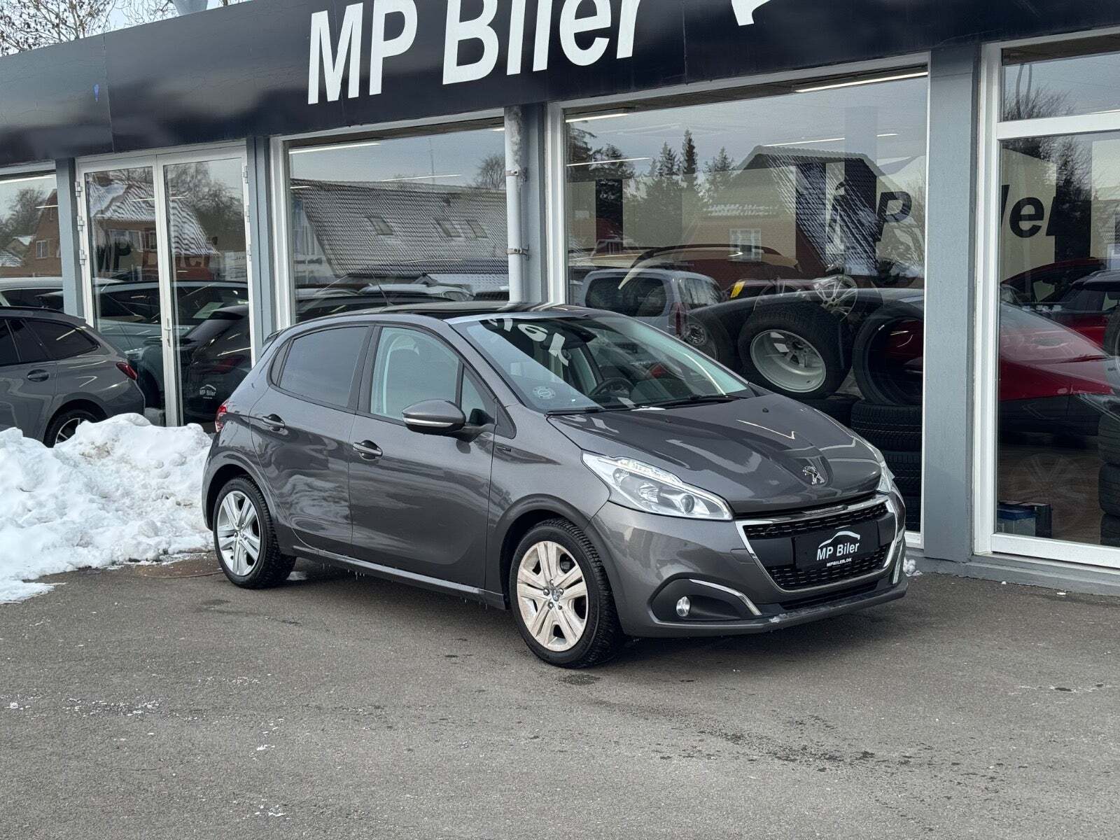 Peugeot 208 1,5 BlueHDi 100 Signature Sky