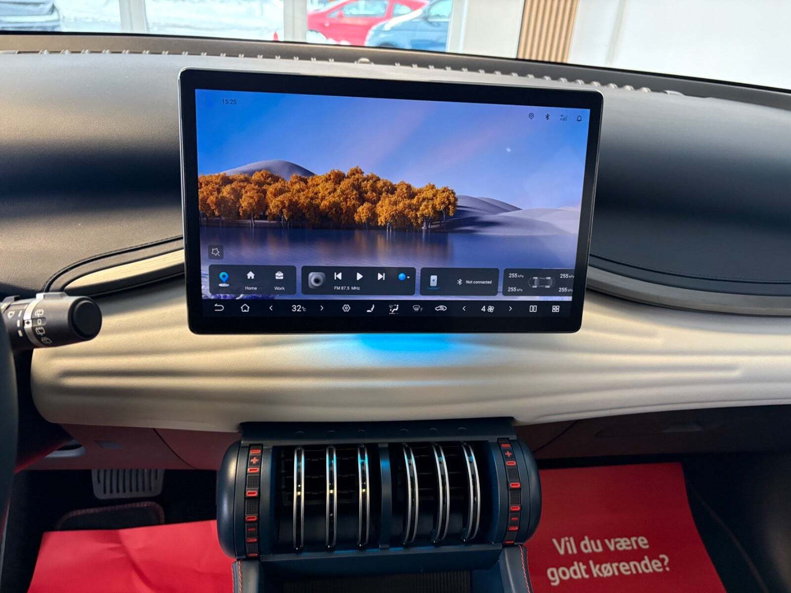 Blå BYD Atto 3 fra 2023
