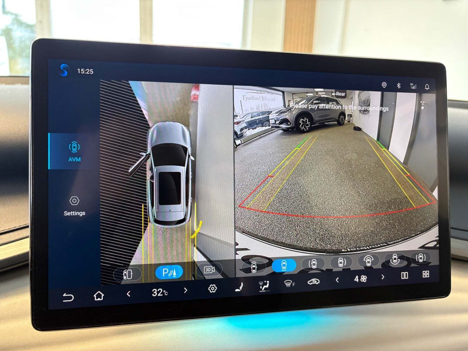 Blå BYD Atto 3 fra 2023
