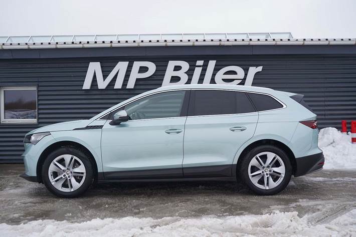 Grøn Skoda Enyaq fra 2023