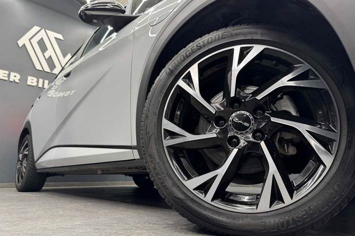 Hvid BYD Dolphin fra 2024