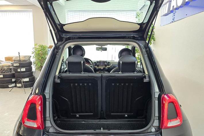 Sort Fiat 500 fra 2018