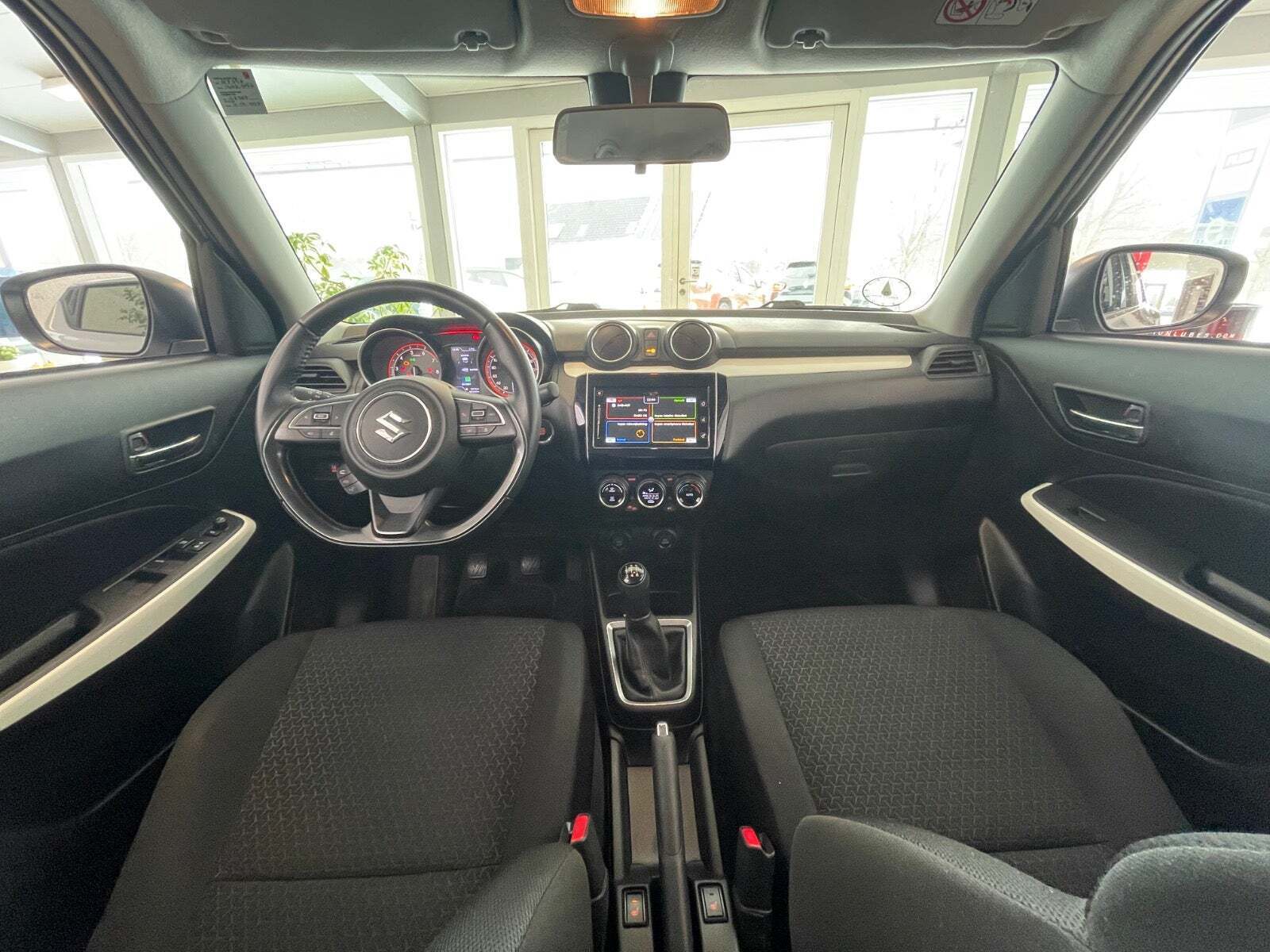 Suzuki Swift 1,2 Dualjet mHybrid Exclusive+