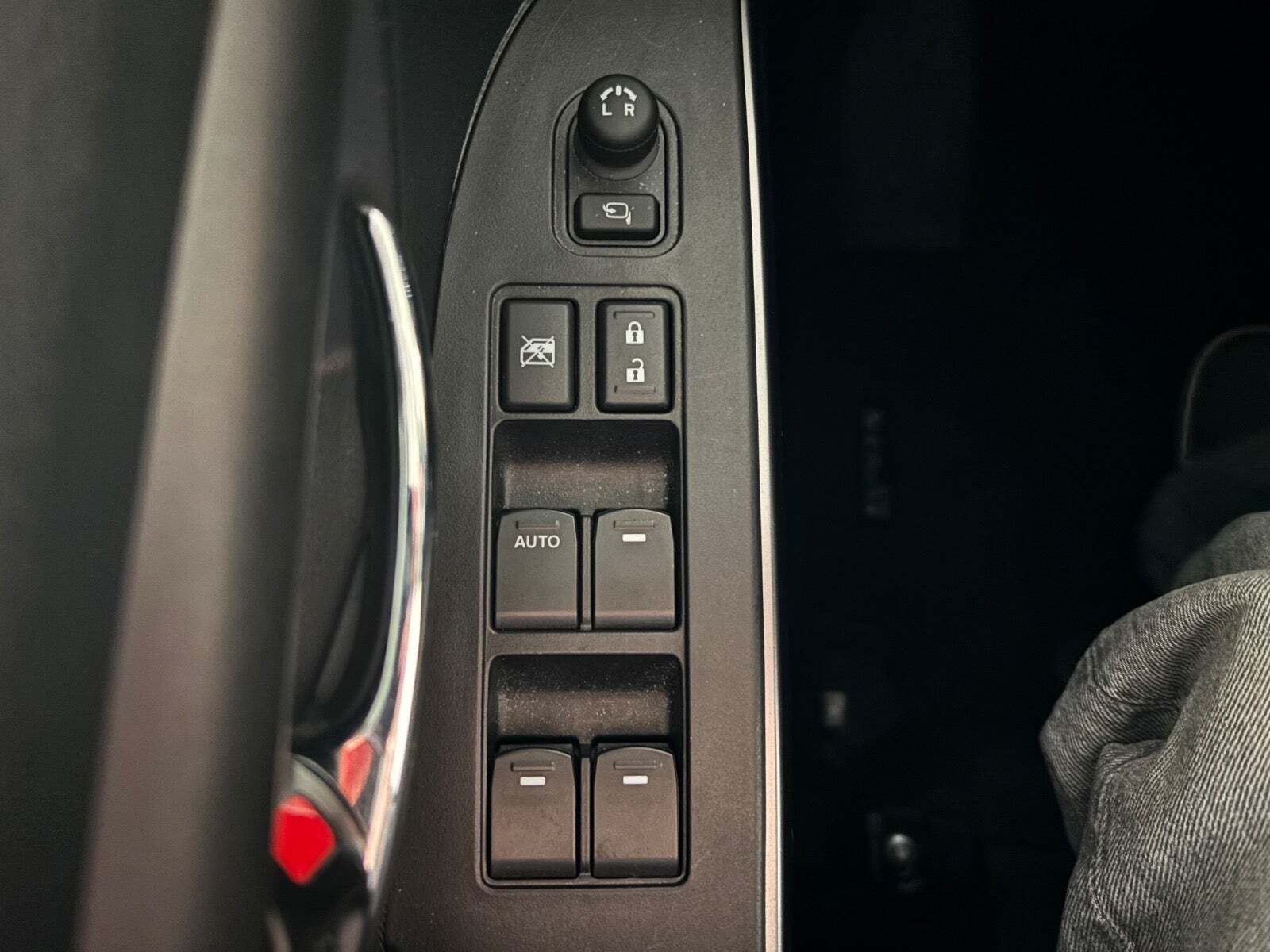 Bronze Suzuki S-Cross fra 2022