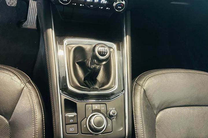 Sort Mazda CX-5 fra 2017