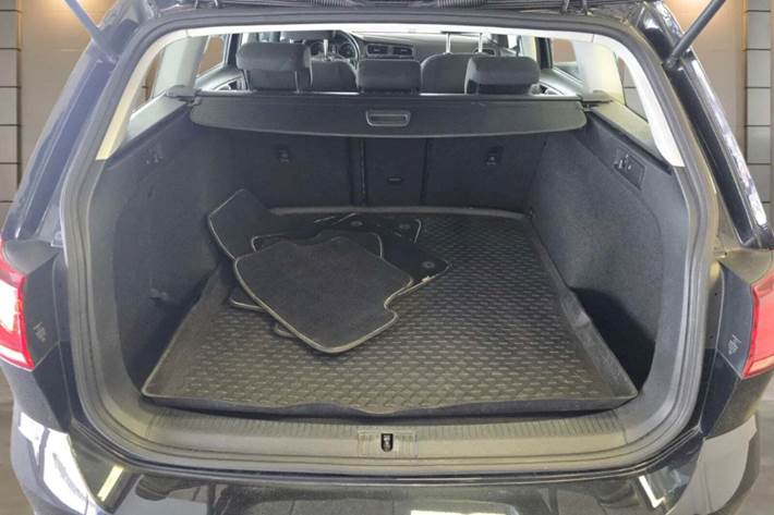 Sort VW Golf VII fra 2018