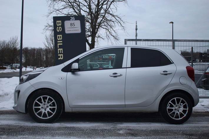 Sølv Kia Picanto fra 2018