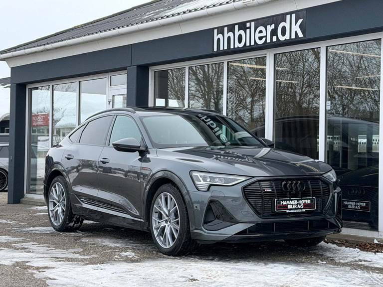 Audi e-tron 55 S-line Sportback quattro