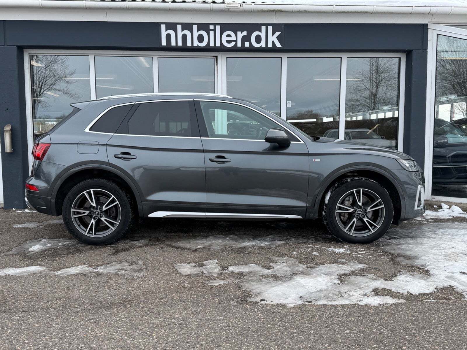 Audi Q5 40 TDi S-line quattro S-tr.