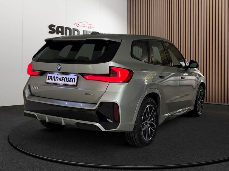 BMW iX1 xDrive30 M-Sport Premium Van