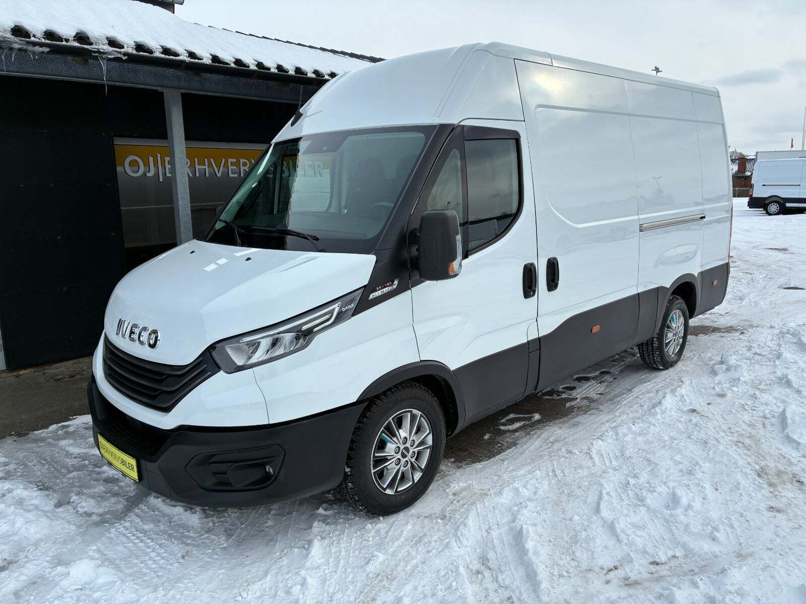 Iveco Daily 3,0 35S18 12m³ Van AG8