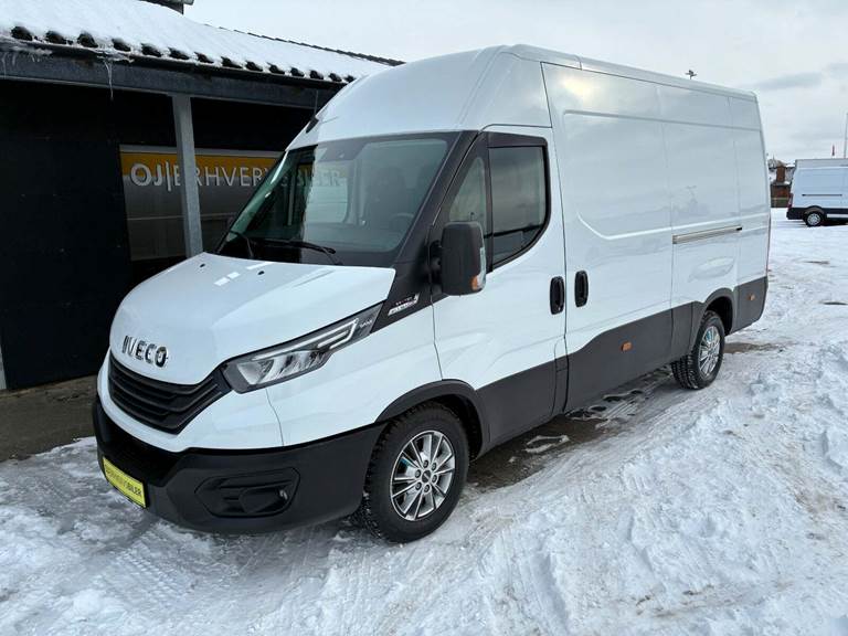 Iveco Daily 3,0 35S18 12m³ Van AG8