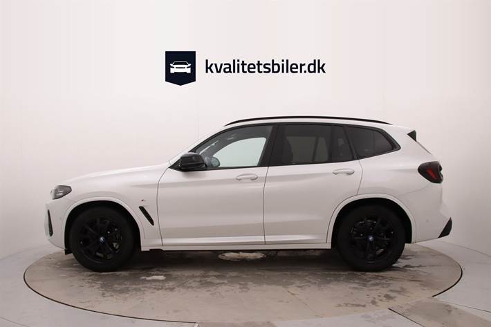 Hvid BMW iX3 fra 2022