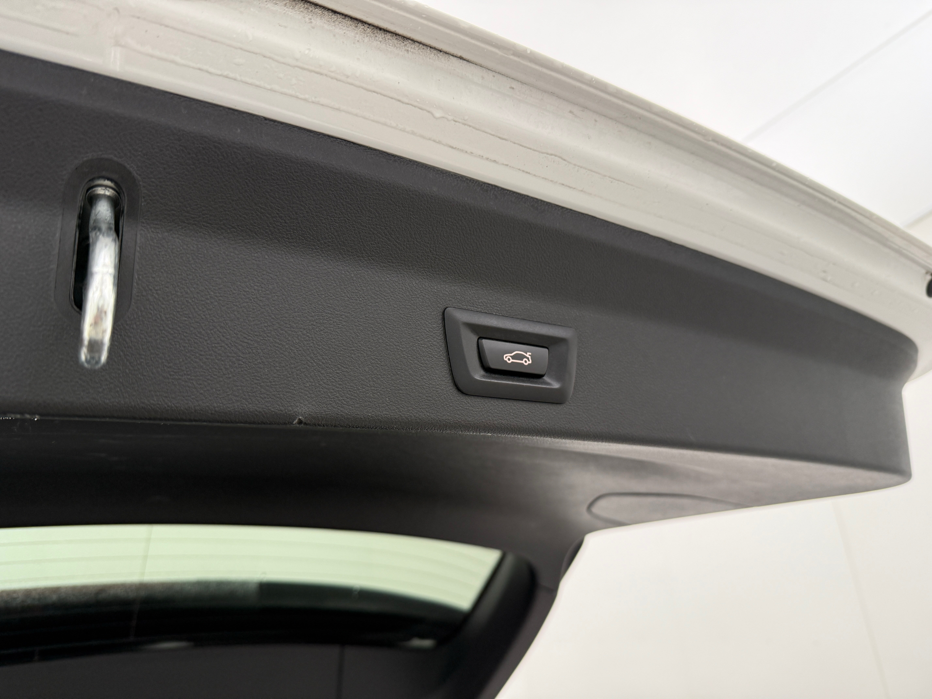 Hvid BMW iX3 fra 2022